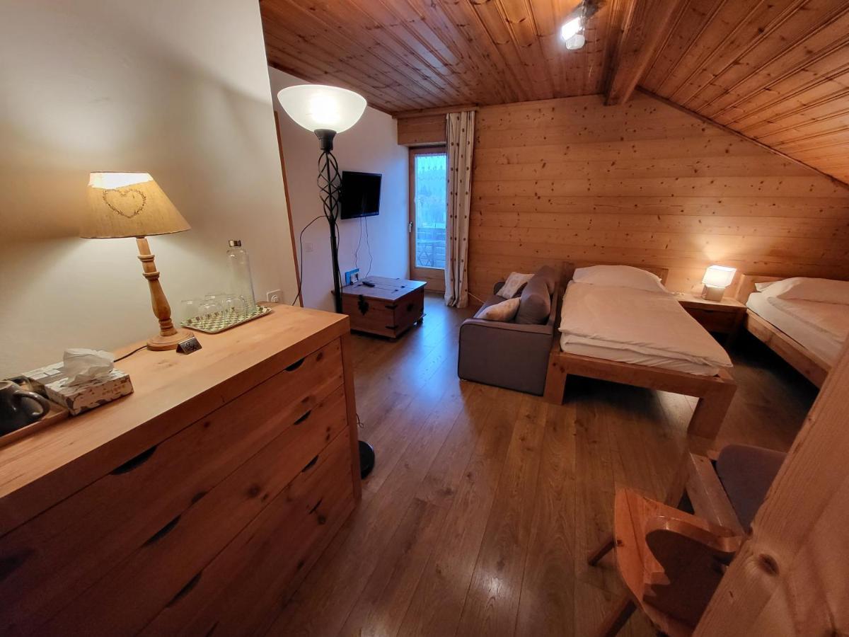 Hotel La Tour D'Ai Leysin Bagian luar foto
